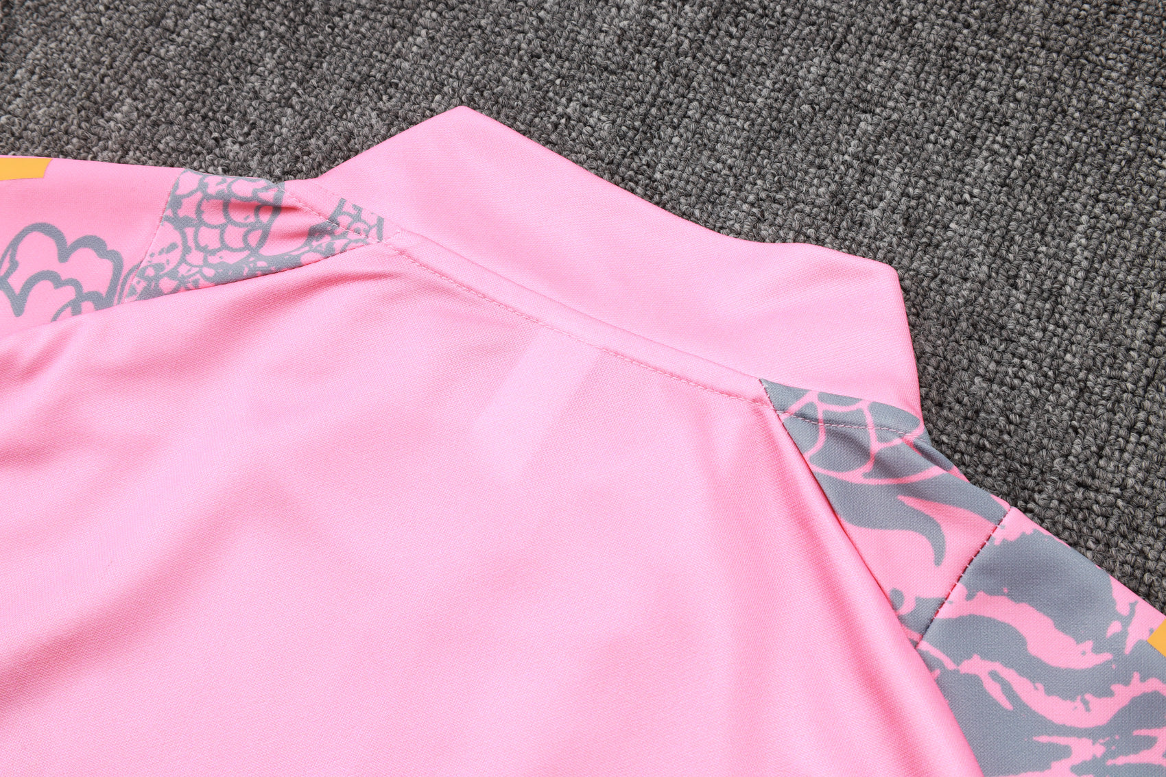 Real Madrid Tracksuit 24/25 Pink - Pro Soccer Jersey