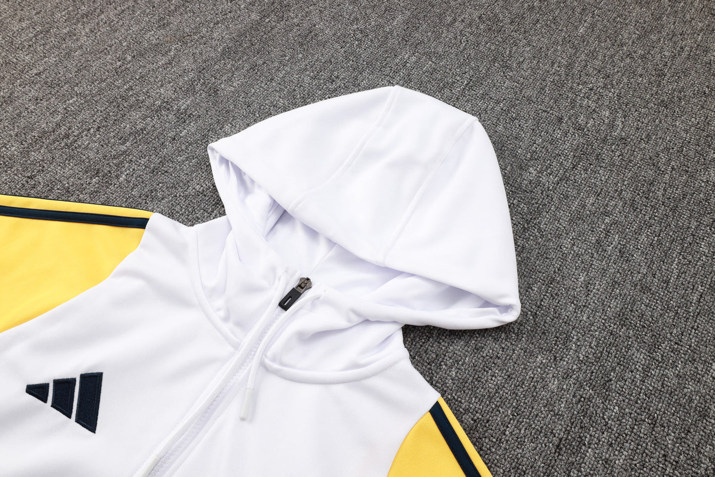 Real Madrid Tracksuit 24/25 Hoodie Version - Pro Soccer Jersey
