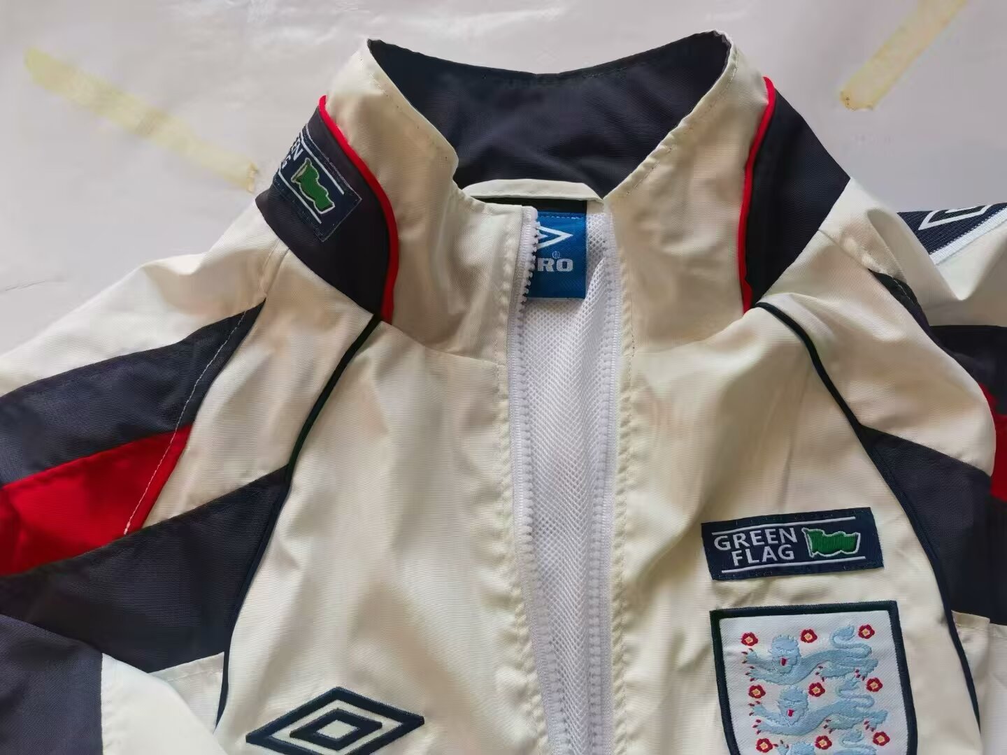 England Black Windbreaker Jacket Umbro - Pro Soccer Jersey