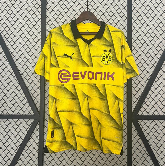 23-24 Dortmund third away