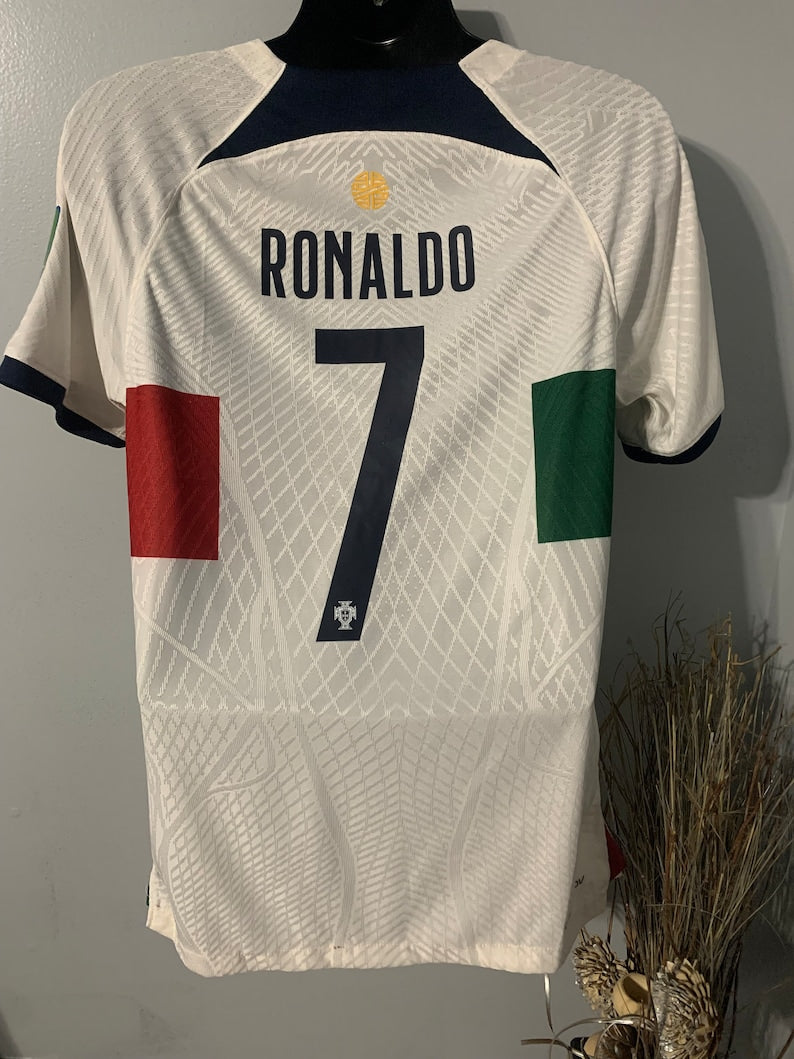FIFA World Cup 2022 Portugal Away shirt: Thaï Quality - Pro Soccer Jersey