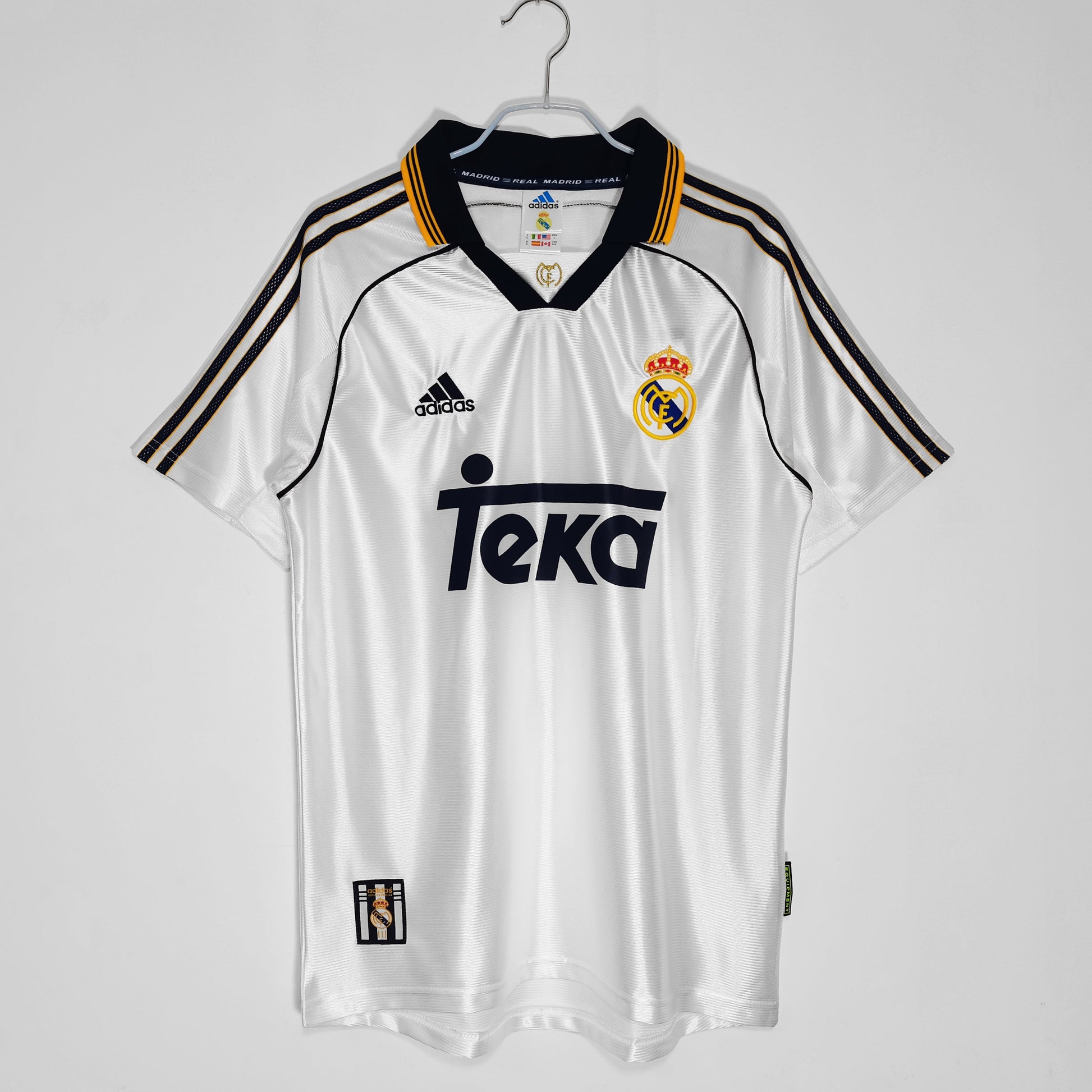 1999/2000 FC Real Madrid Retro Home/Away shirt : Thaï Quality - Pro Soccer Jersey