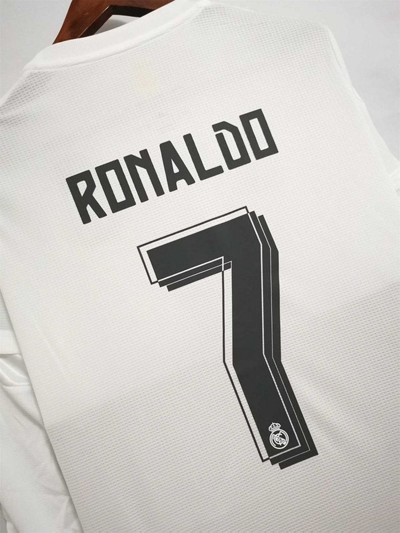 UEFA Champions League Final 2016 Real Madrid Retro shirt Long Sleeves : Thaï Quality - Pro Soccer Jersey