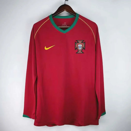 2006 FIFA World Cup Portugal Retro Home shirt Long Sleeves : Thaï Quality - Pro Soccer Jersey