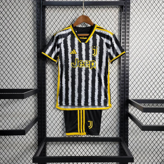 2023/2024 FC Juventus Home shirt : Thaï Quality - Pro Soccer Jersey