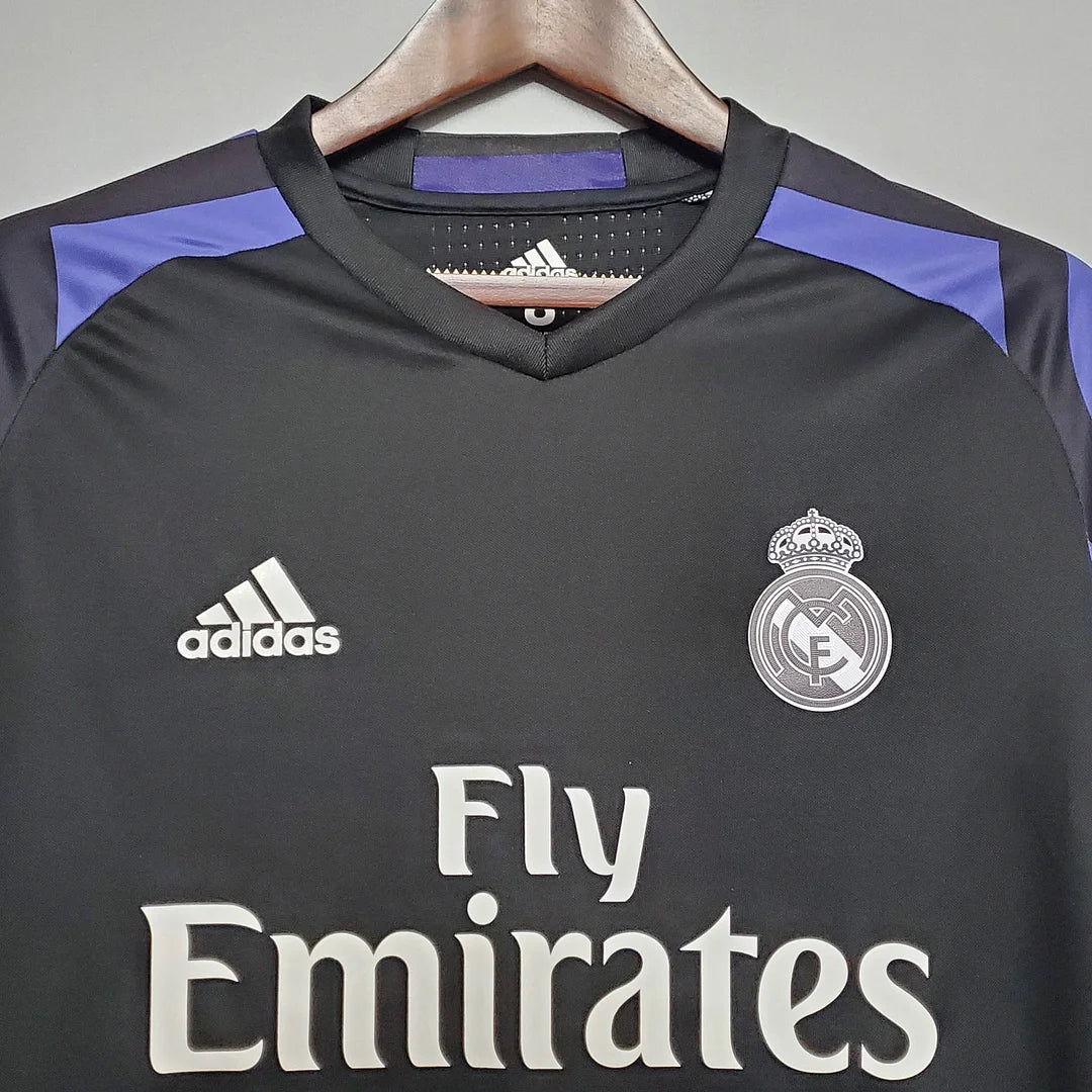 Cr7 2016/2017 Real Madrid Retro away shirt : Thaï Quality - Pro Soccer Jersey